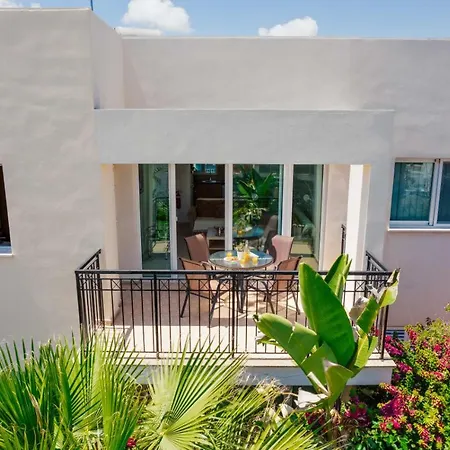 Appartement Grace Paralímni